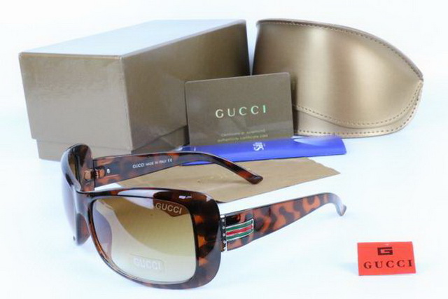 GUCCl Boutique Sunglasses 020